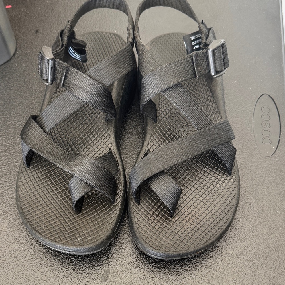 Chaco Black Sandals Ladies 8